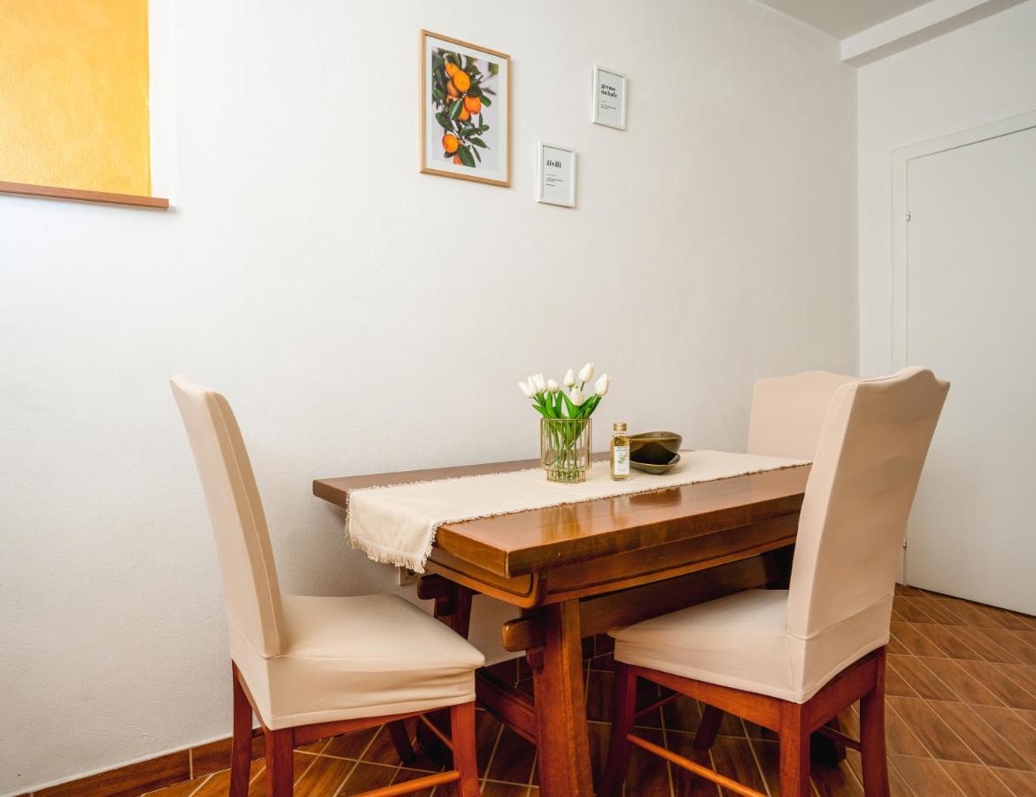 Lavanda Apartments & Room Sveti Lovreč Pazenatički Eksteriør billede